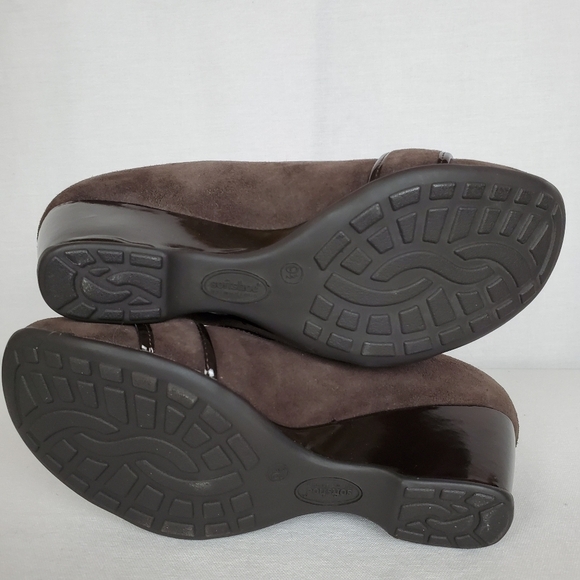 Softshoe by Medicus Pride leather heeled Mary jane pilgrim slip on shoes - Picture 6 of 10